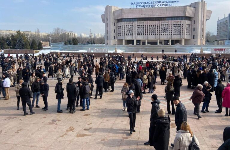 ТАҒЫ ДА ЖЕР СІЛКІНДІ