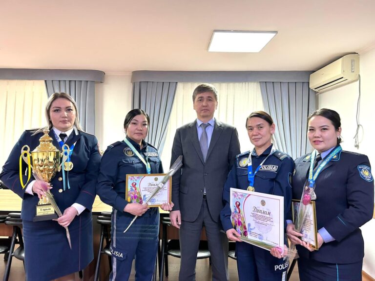 ПОГОНДЫ АРУЛАРДЫ ҚҰТТЫҚТАДЫ