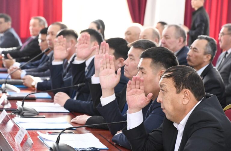 АУДАНДЫҚ МӘСЛИХАТТЫҢ КЕЗЕКТЕН ТЫС СЕССИЯСЫ ӨТТІ