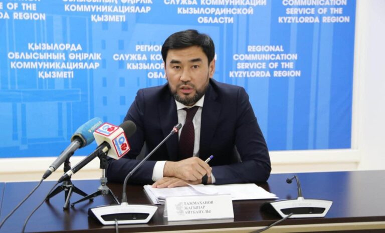 ҰЛЫСТЫҢ ҰЛЫ КҮНІНДЕ 20-ҒА ЖУЫҚ КИІЗ ҮЙ ТІГІЛЕДІ