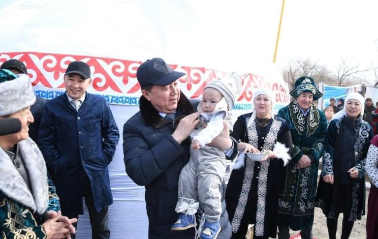 ҚАЗАЛЫ ҚАЛАСЫНДА НАУРЫЗ МЕРЕКЕСІ ТОЙЛАНДЫ