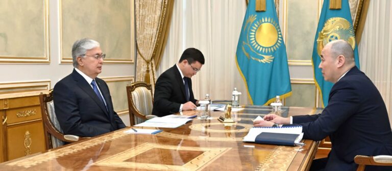 ПРЕЗИДЕНТ ӨНЕРКӘСІП ЖӘНЕ ҚҰРЫЛЫС МИНИСТРІН ҚАБЫЛДАДЫ