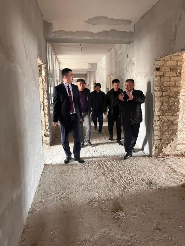 БАСҚАРМА БАСШЫСЫ КҮРДЕЛІ ЖӨНДЕУ ЖҰМЫСТАРЫНЫҢ БАРЫСЫМЕН ТАНЫСТЫ