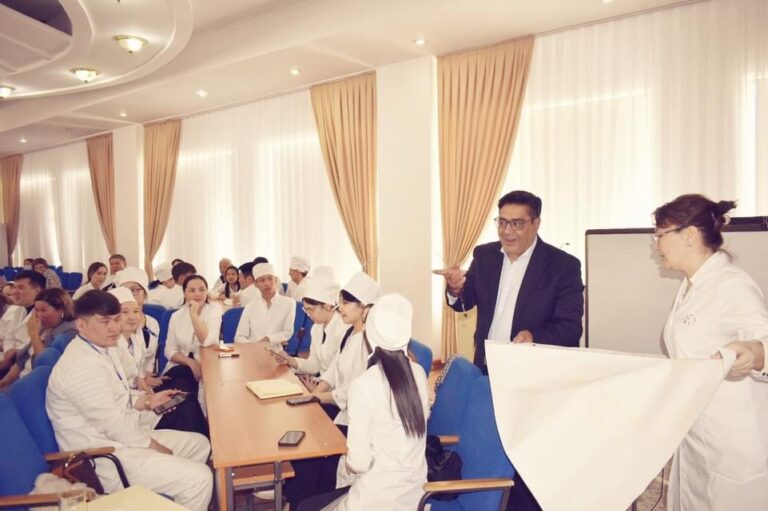 СЫР ЕЛIНЕ ШВЕЦИЯДАН АРНАЙЫ PHD ДОКТОРЫ ОСАМА АЛИ МАХЕР КЕЛДI