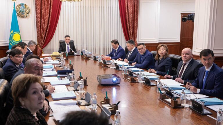 АКТИВТЕРДІ ҚАЙТАРУ ЖӨНІНДЕГІ КЕҢЕС ОТЫРЫСЫ ӨТТІ