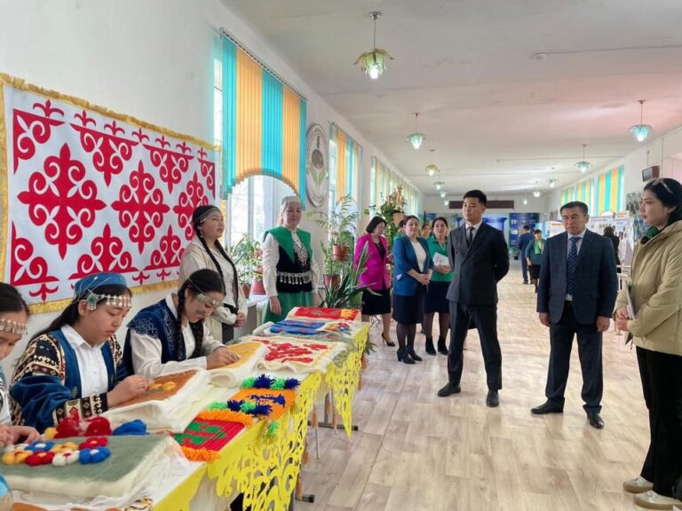 БАСПАСӨЗ ТУРЫ: ҚАЗЫНАЛЫ ҚАЗАЛЫ ӨҢІРІНДЕГІ БІЛІМНІҢ БЕДЕРІ