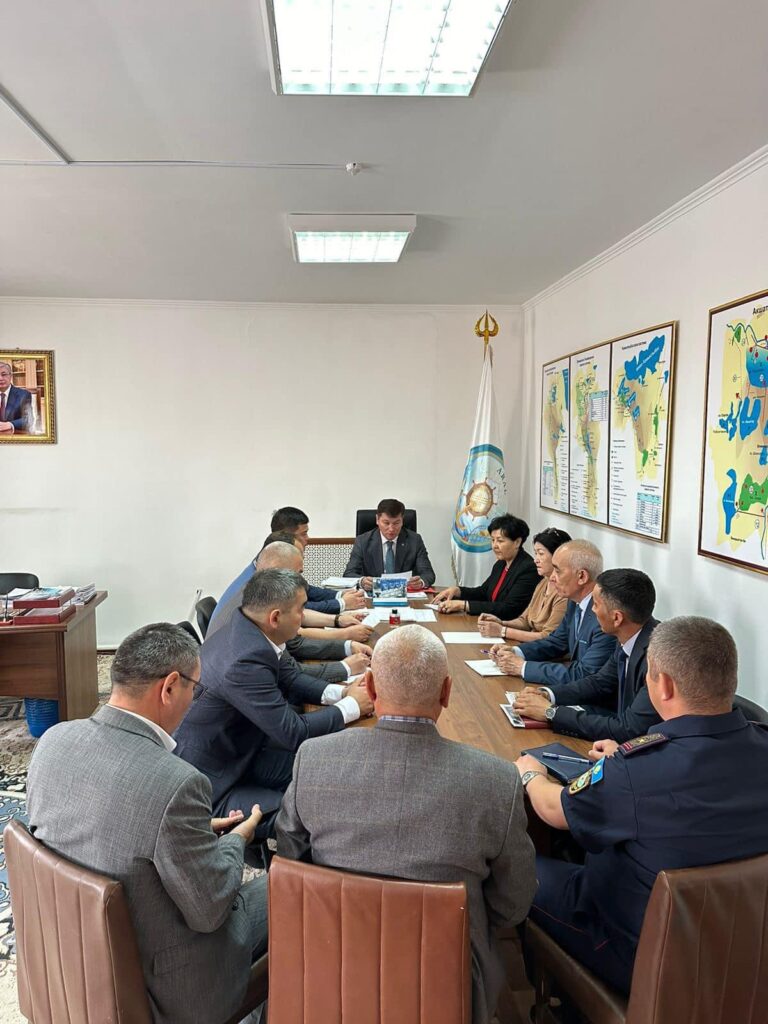 ТӨТЕНШЕ ЖАҒДАЙЛАРДЫҢ АЛДЫН АЛУ ЖӘНЕ ОЛАРДЫ ЖОЮ ЖӨНІНДЕ АУДАНДЫҚ КОМИССИЯ ОТЫРЫСЫ ӨТТІ