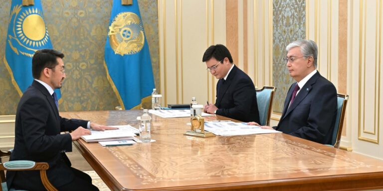 МЕМЛЕКЕТ БАСШЫСЫ МИНИСТР МӘДИЕВТІ ҚАБЫЛДАДЫ