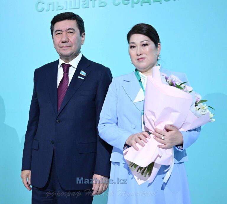 ОТАНДЫҚ МЕДИЦИНАНЫҢ ӨЗЕКТІ МӘСЕЛЕЛЕРІ ТАЛҚЫЛАНДЫ