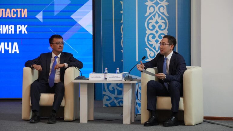 СЫРБОЙЫЛЫҚТАРҒА ҒЫЛЫМ ЖӘНЕ ЖОҒАРЫ БІЛІМ САЛАСЫНДАҒЫ АТҚАРЫЛҒАН ЖҰМЫСТАР БАЯНДАЛДЫ
