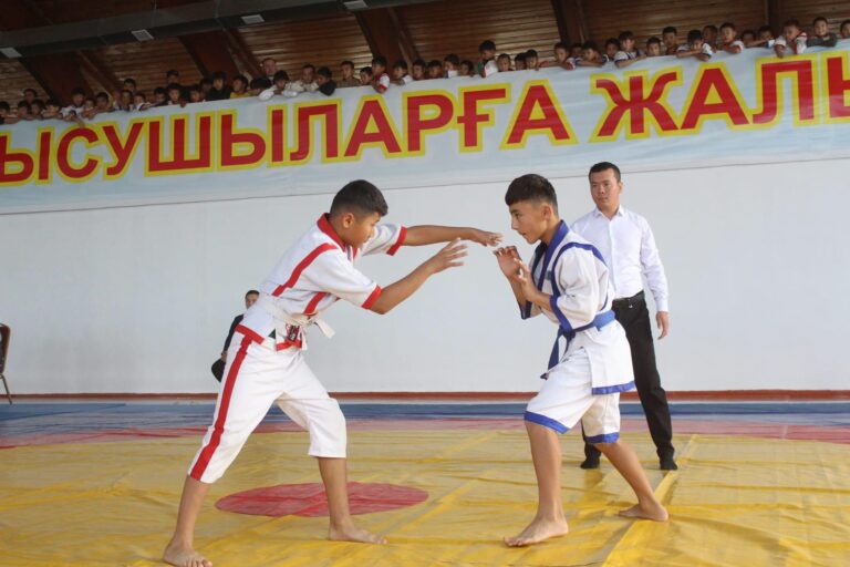 Р.ЕСЕНОВТЫ ЕСКЕ АЛУҒА АРНАЛҒАН ОБЛЫСТЫҚ ТУРНИР ӨТТІ