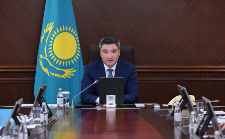 ЗАҢ ЖОБАЛАУ ЖҰМЫСТАРЫНЫҢ ЖОСПАРЫ БЕКІТІЛДІ