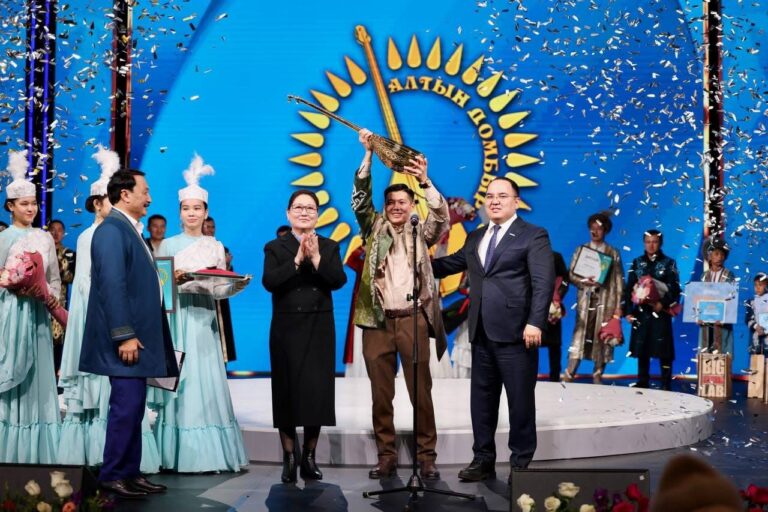 АЙМАҚ БАСШЫСЫ МЕЙІРБЕК СҰЛТАНХАНДЫ ҚҰТТЫҚТАДЫ