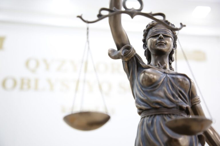 АУДАН ӘКІМІ 2,3 МЛН ТЕҢГЕ ПАРА АЛДЫ ДЕП АЙЫПТАЛДЫ