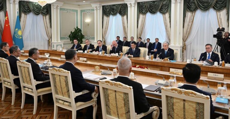 ПРЕЗИДЕНТ ҚХР ТӨРАҒАСЫМЕН КЕЛІССӨЗ ЖҮРГІЗДІ