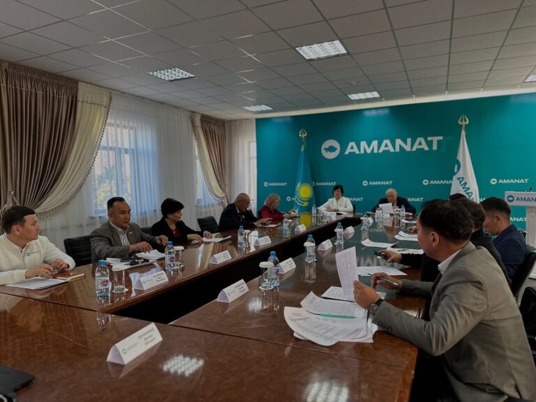 ӨҢІРЛІК ДАМУ ЖӨНІНДЕГІ КЕҢЕСТІҢ ОТЫРЫСЫ ӨТТІ
