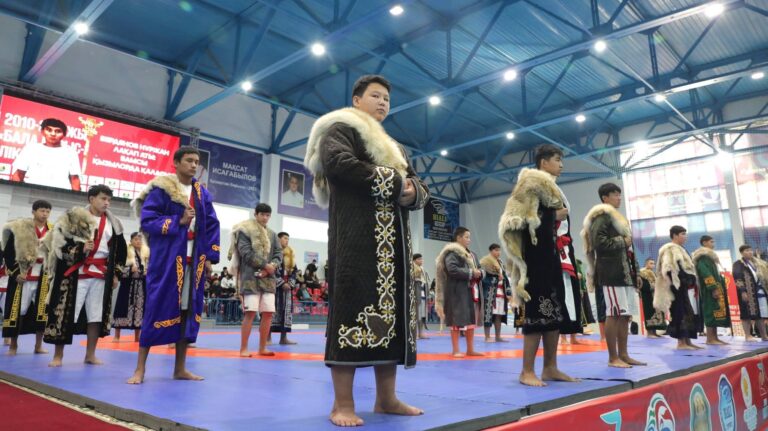 БАЛА БАРЫСТАР АРАСЫНДАҒЫ БАЙРАҚТЫ БӘСЕКЕ БАСТАЛДЫ