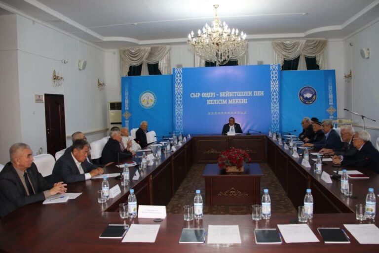 АҚСАҚАЛДАР КЕҢЕСІНІҢ ОТЫРЫСЫ ӨТТІ