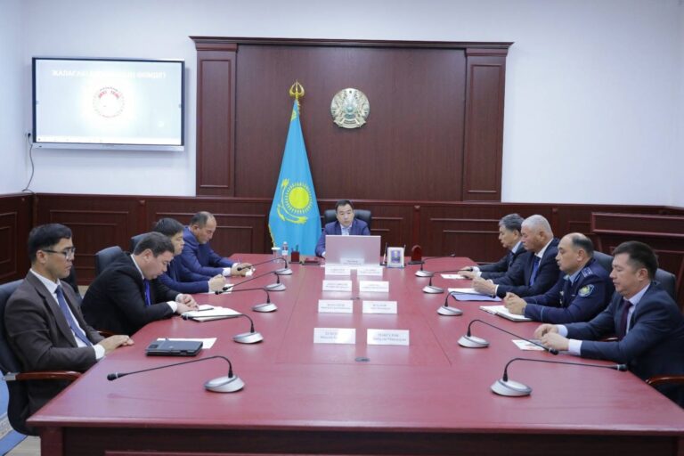 ЕГІН ЖИНАУ ҚОРЫТЫНДЫСЫ ЖӘНЕ СПОРТ ИНФРАҚҰРЫЛЫМЫН ДАМЫТУ МӘСЕЛЕЛЕРІ ҚАРАЛДЫ