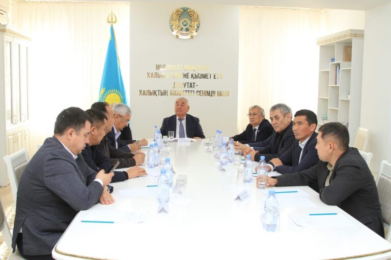 ҚАЛАЛЫҚ ҚОҒАМДЫҚ КЕҢЕСТІҢ КЕЗЕКТЕН ТЫС ОТЫРЫСЫ ӨТТІ.