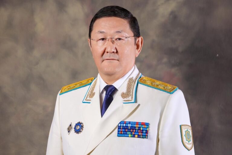 БЕРІК АСЫЛОВ,БАС ПРОКУРОР: АЗАМАТТАРДЫҢ ҚҰҚЫН ҚОРҒАУ- БАСТЫ НАЗАРДА