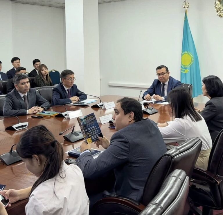 ҚАРЖЫЛЫҚ САУАТТЫЛЫҚ, ЛУДОМАНИЯ ЖӘНЕ МЕМЛЕКЕТТІК ҚЫЗМЕТШІЛЕРДІҢ ӘДЕП НОРМАЛАРЫ МӘСЕЛЕЛЕРІ ТАЛҚЫЛАНДЫ