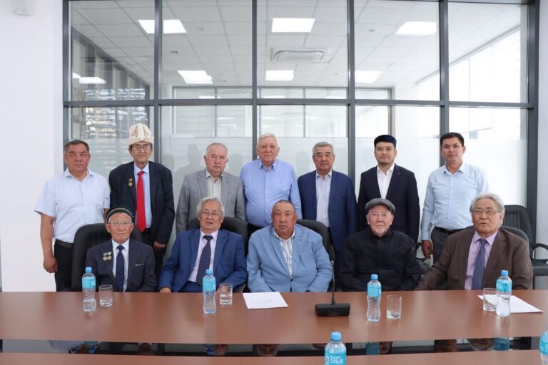 АҚСАҚАЛДАР КЕҢЕСІНІҢ ОТЫРЫСЫ ӨТТІ