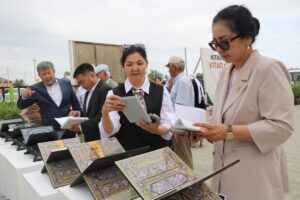 «КІТАП КЕРУЕНІ» АКЦИЯСЫ ҚАМЫСТЫБАС АУЫЛЫНДА ДА ҰЙЫМДАСТЫРЫЛДЫ