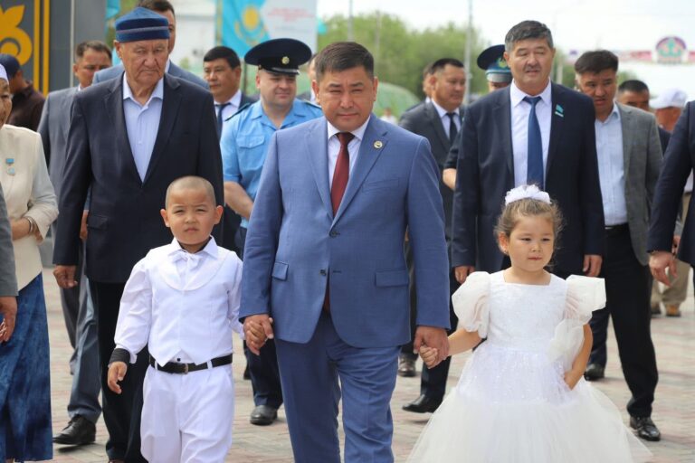 БАЛА КҮЛКІСІ — БЕЙБІТ ӨМІРДІҢ БЕЛГІСІ