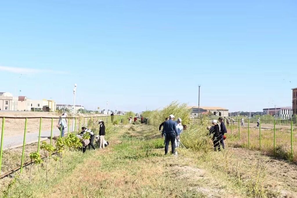 ҚАЗАЛЫДА ДҮНИЕЖҮЗІЛІК ТАЗАЛЫҚ КҮНІНЕ ОРАЙ АУҚЫМДЫ СЕНБІЛІК ӨТТІ
